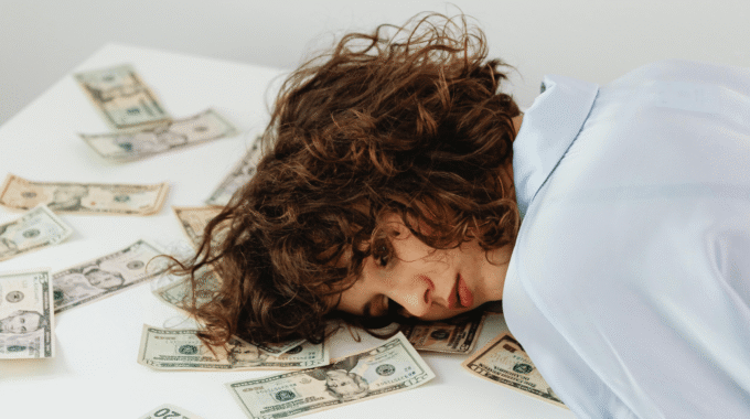 7 Signs Your Business Is Losing Leads Without An AI Chatbot